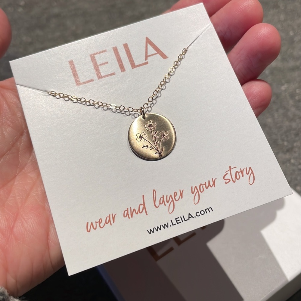 🦄 Leila “fleur collection” satin brushed 14k gold filled necklace